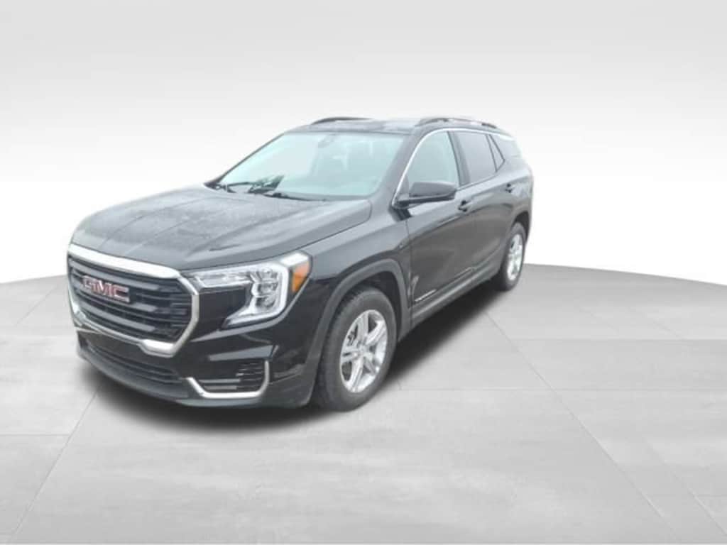 Used 2022 GMC Terrain SLE SUV