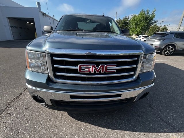 Used 2012 GMC Sierra 1500 SLE with VIN 1GTR2VE79CZ131285 for sale in Waterford, MI