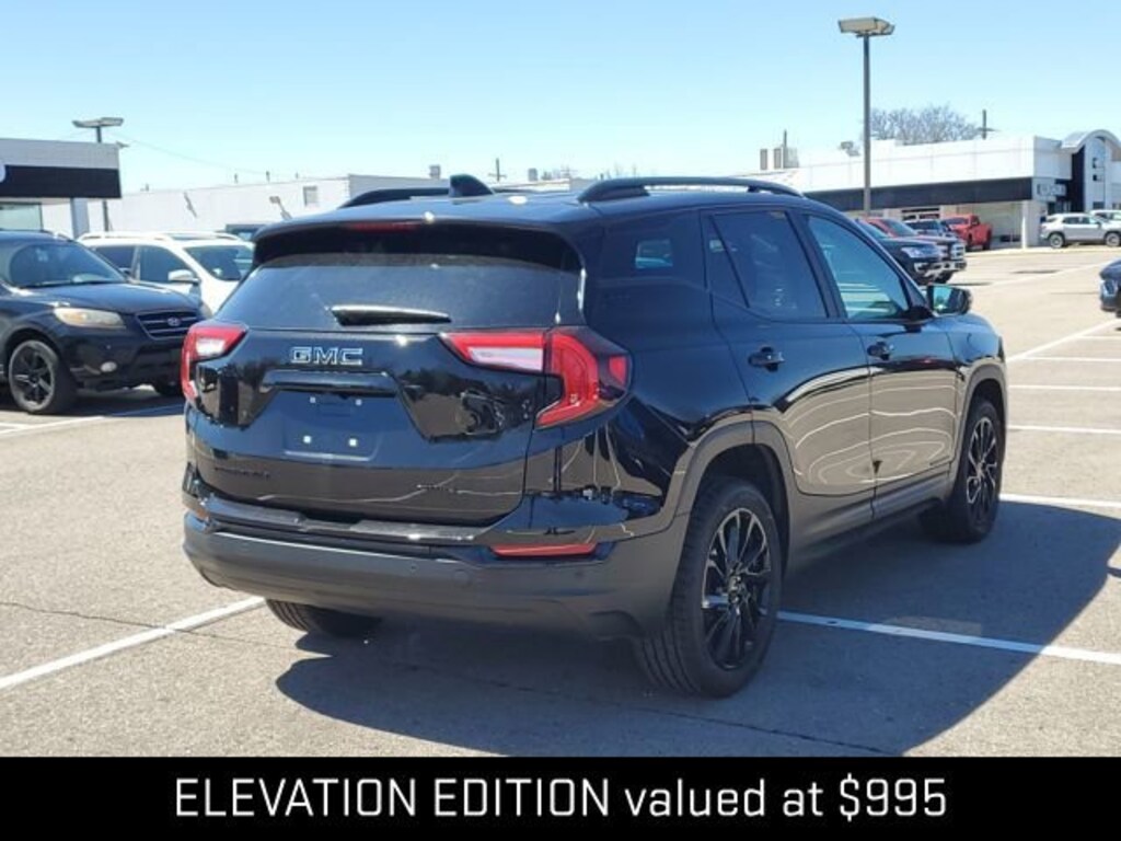 Used 2023 GMC Terrain SLE SUV