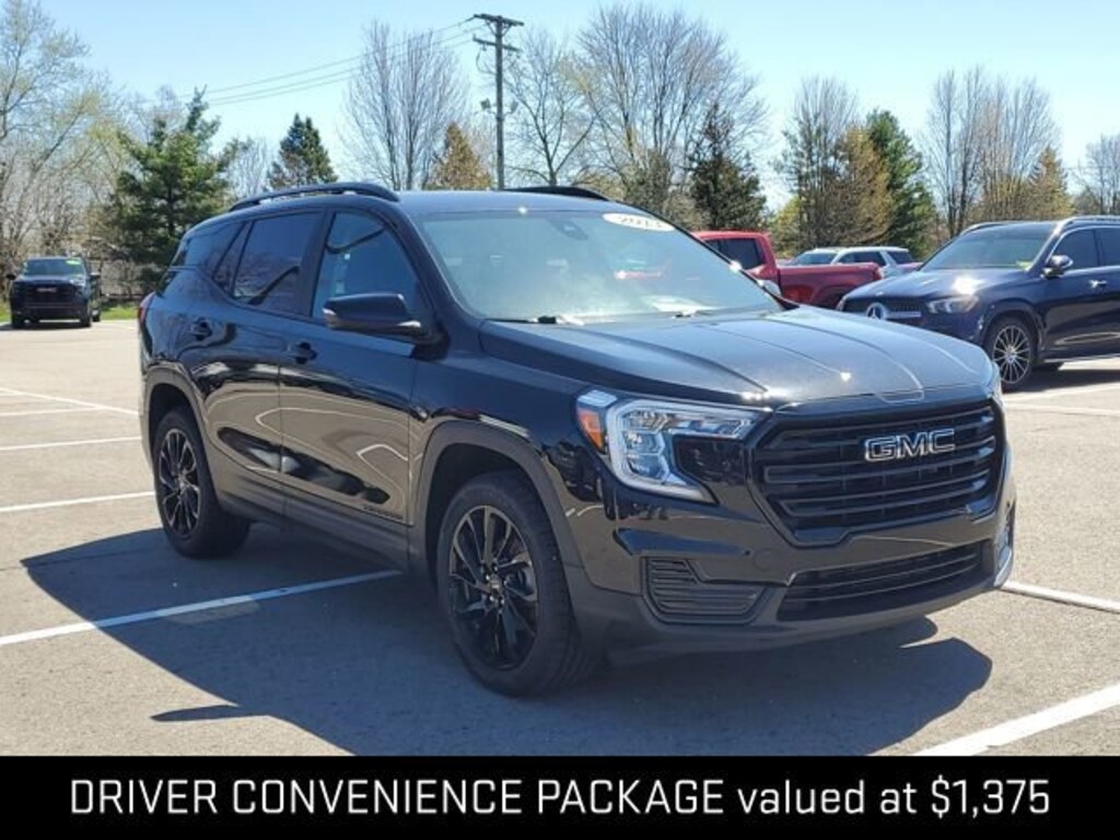 Used 2023 GMC Terrain SLE SUV