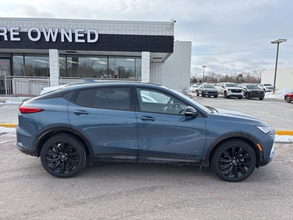 Used 2025 Buick Envista Sport Touring SUV