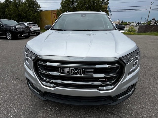 Used 2022 GMC Terrain AT4 with VIN 3GKALYEV9NL164148 for sale in Waterford, MI