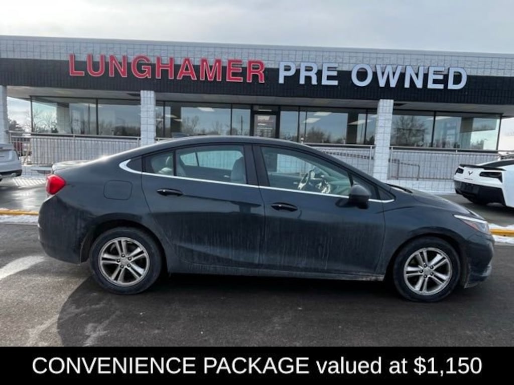 Used 2017 Chevrolet Cruze LT Car