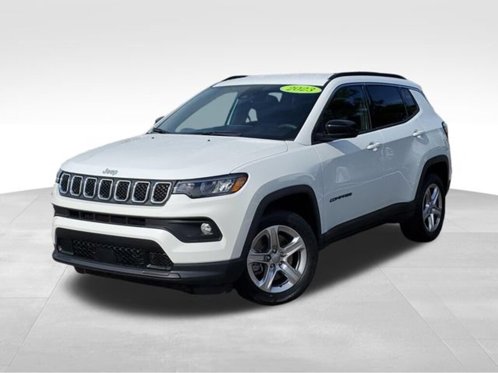Used 2023 Jeep Compass Latitude 4x4 SUV