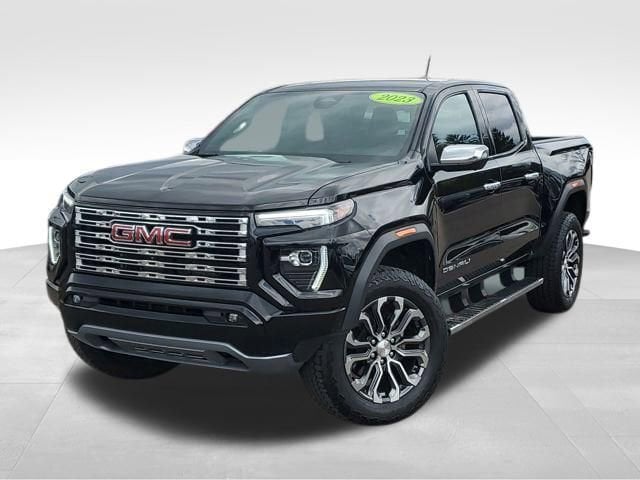 2023 GMC Canyon 4WD Denali Crew Cab Short Box's photo