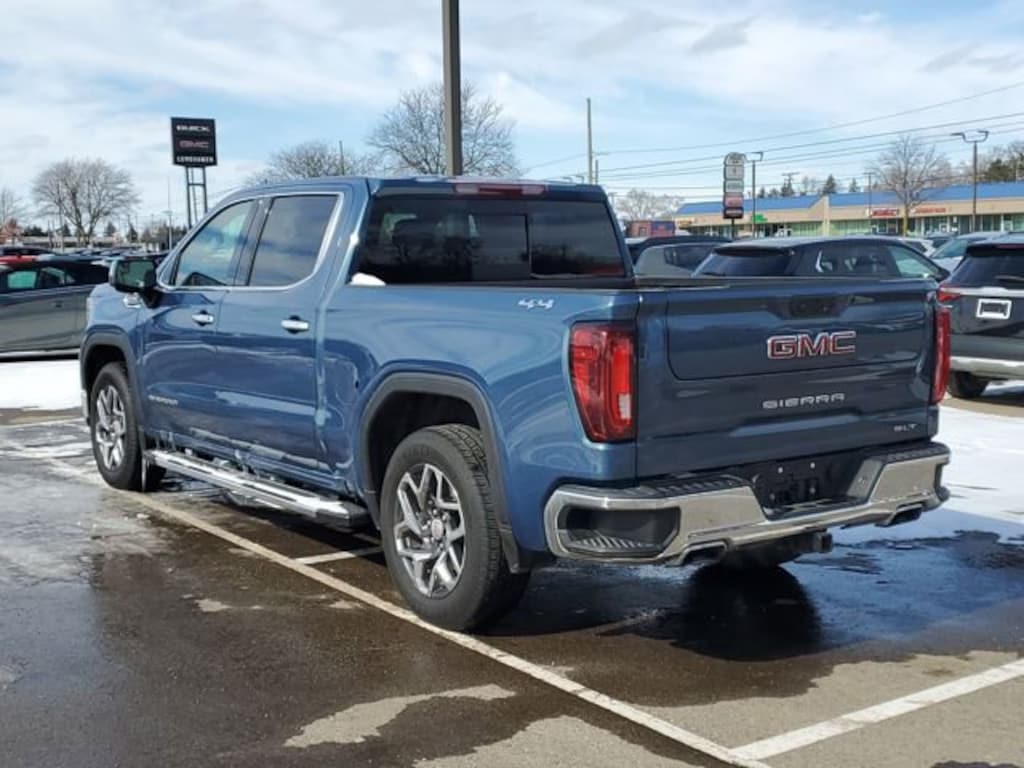 Used 2024 GMC Sierra 1500 SLT Truck