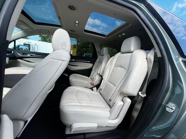 2023 Buick Enclave Premium photo 2
