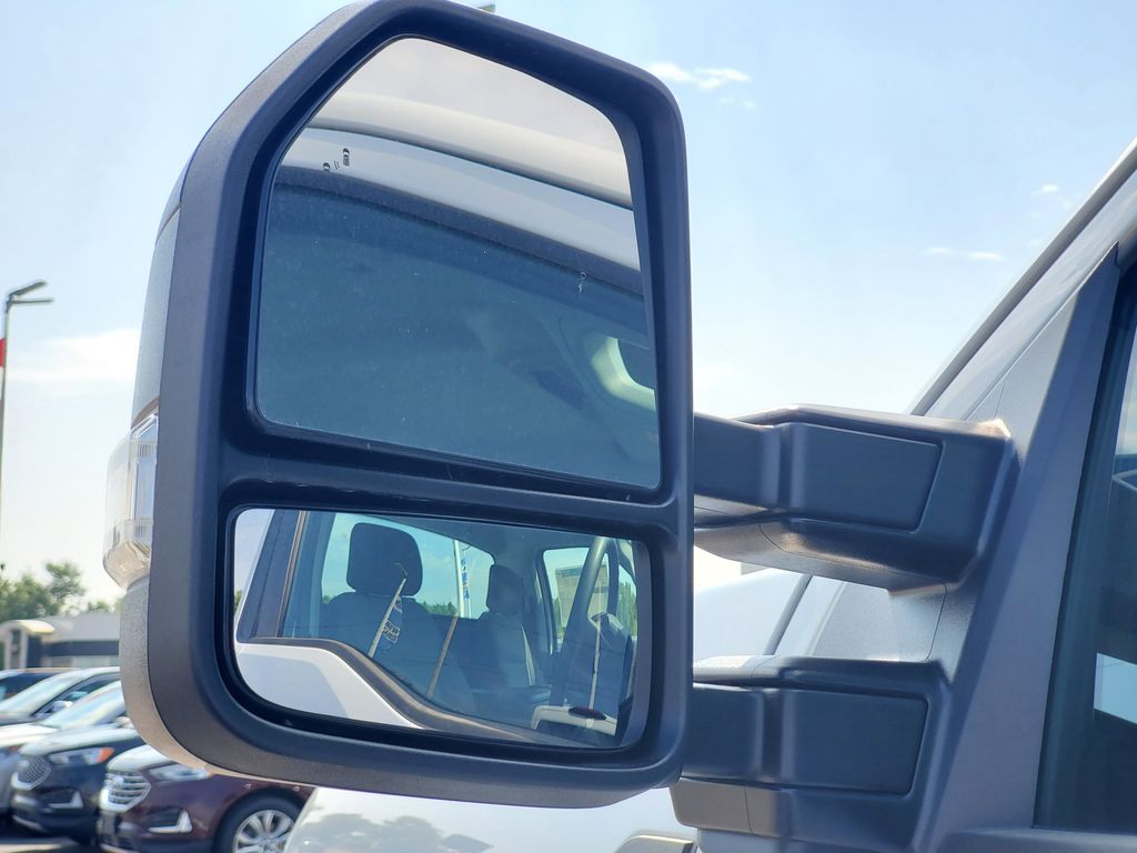 2025 Ford F-250 Super Duty XL - Photo 28