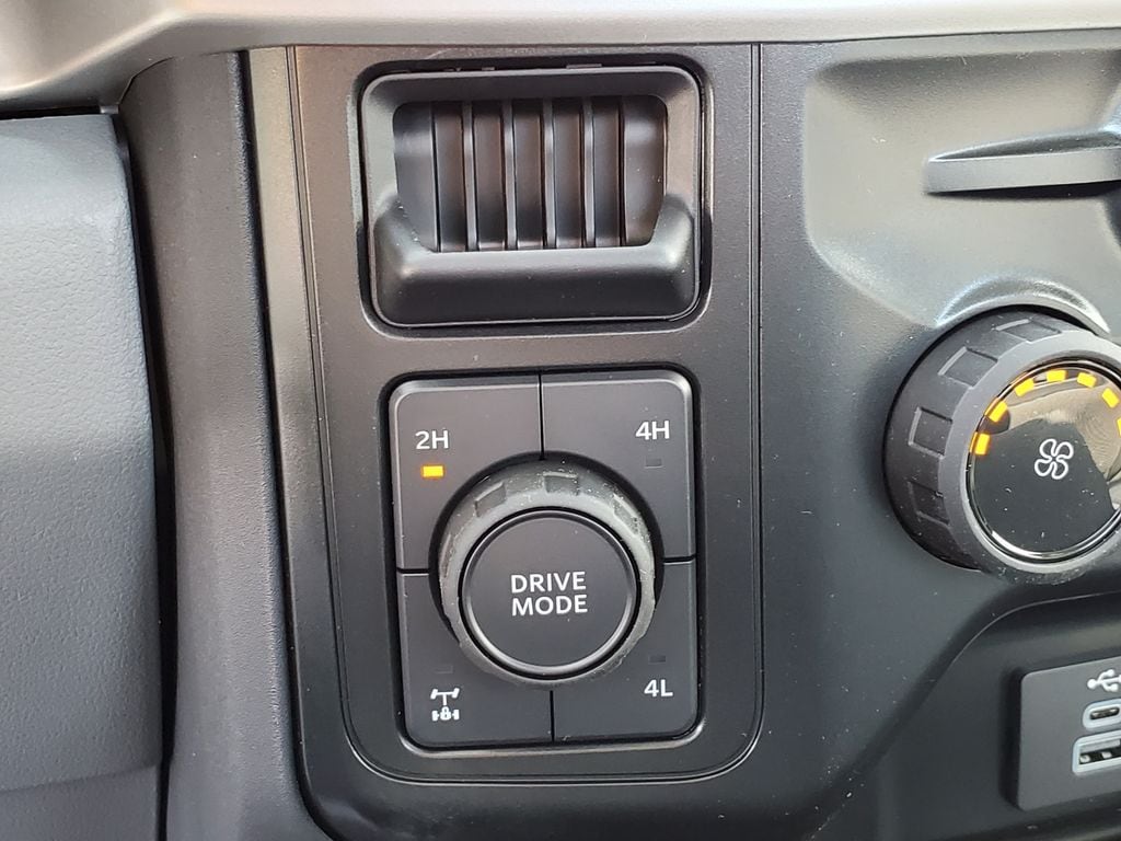 2025 Ford F-250 Super Duty XL - Photo 19