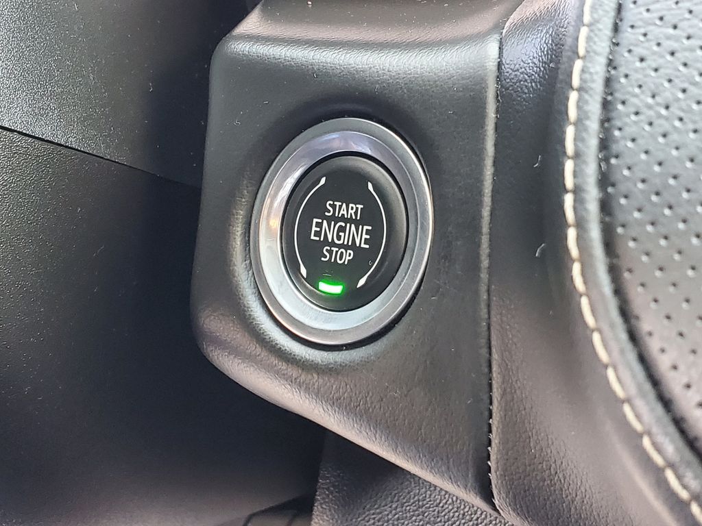 2022 Chevrolet Tahoe Premier - Photo 19