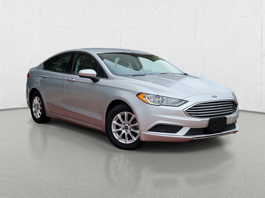 Used 2017 Ford Fusion S with VIN 3FA6P0G75HR123187 for sale in Owosso, MI