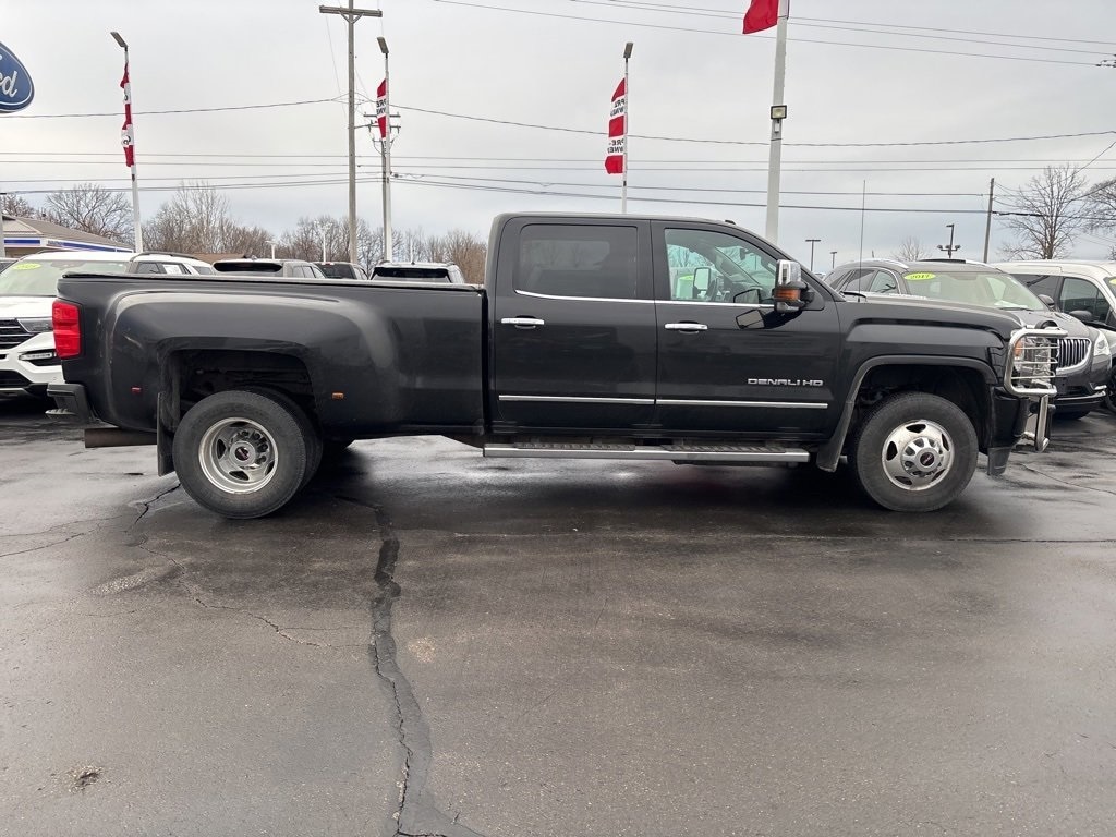 2016 GMC Sierra 3500 Denali HD Denali's photo