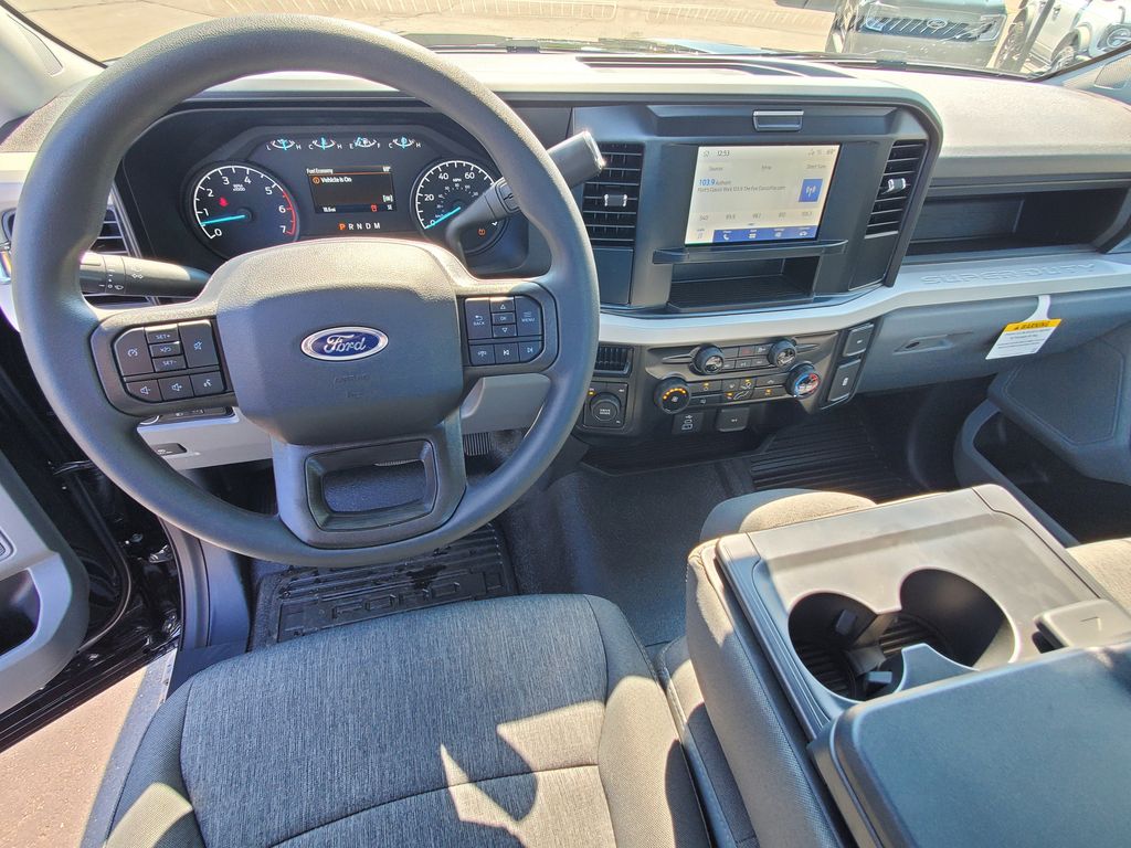 2026 Ford F-350 Super Duty XL - Photo 23