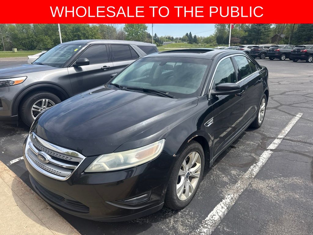 2010 Ford Taurus SEL FWD's photo