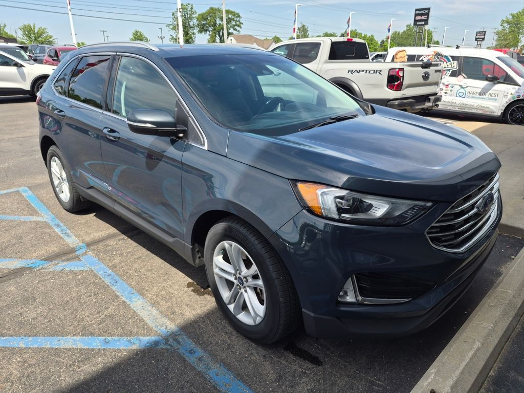 2019 Ford Edge SEL AWD's photo