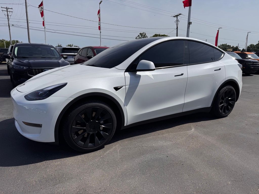 2024 Tesla Model Y Long Range Dual Motor All-Wheel Drive's photo