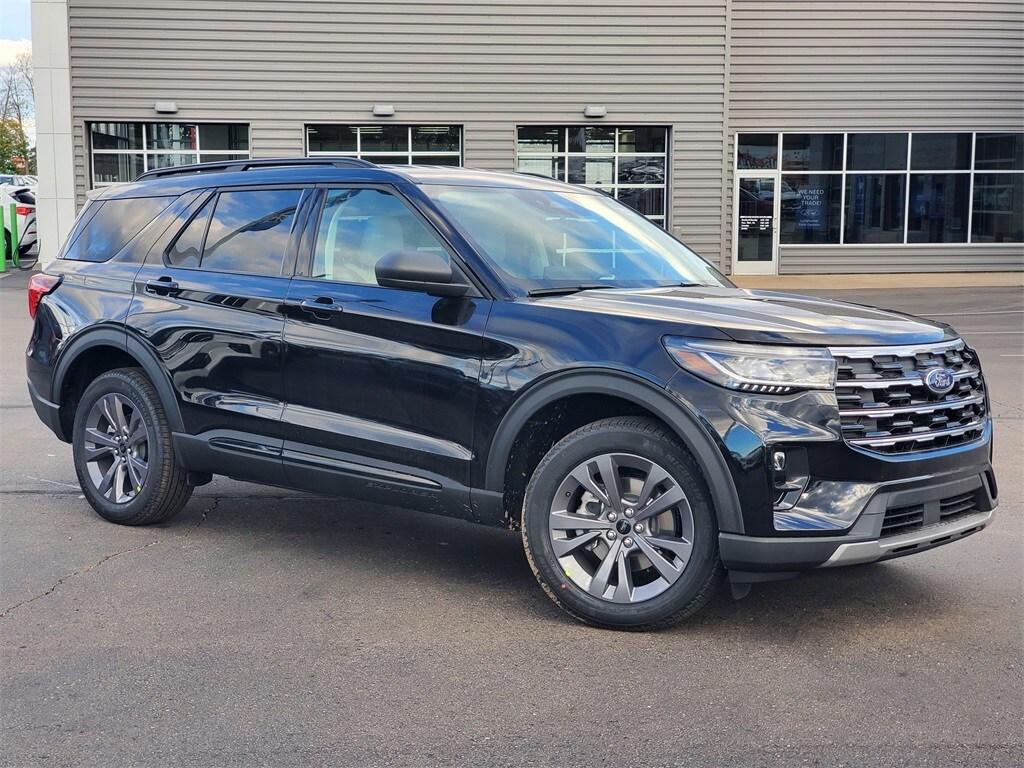 New 2026 Ford Explorer Active SUV