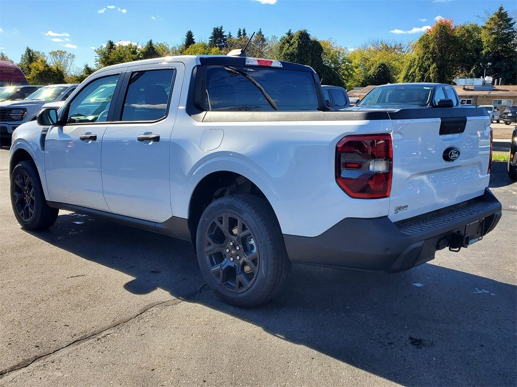New 2025 Ford Maverick XLT Truck