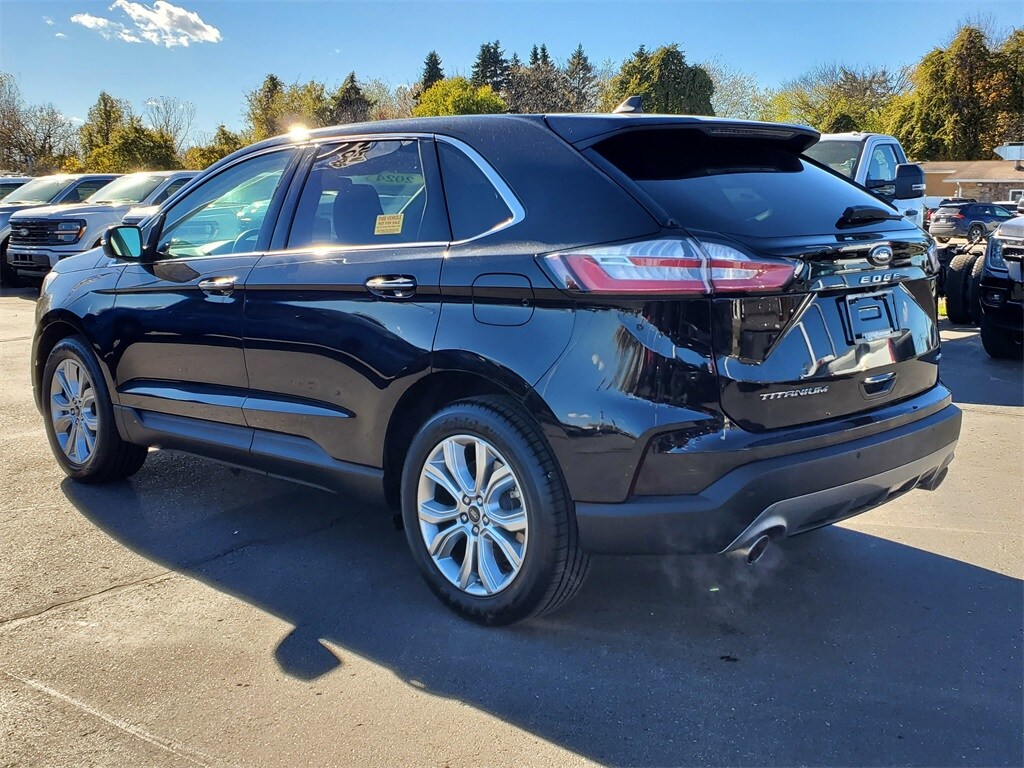 Used 2024 Ford Edge Titanium SUV