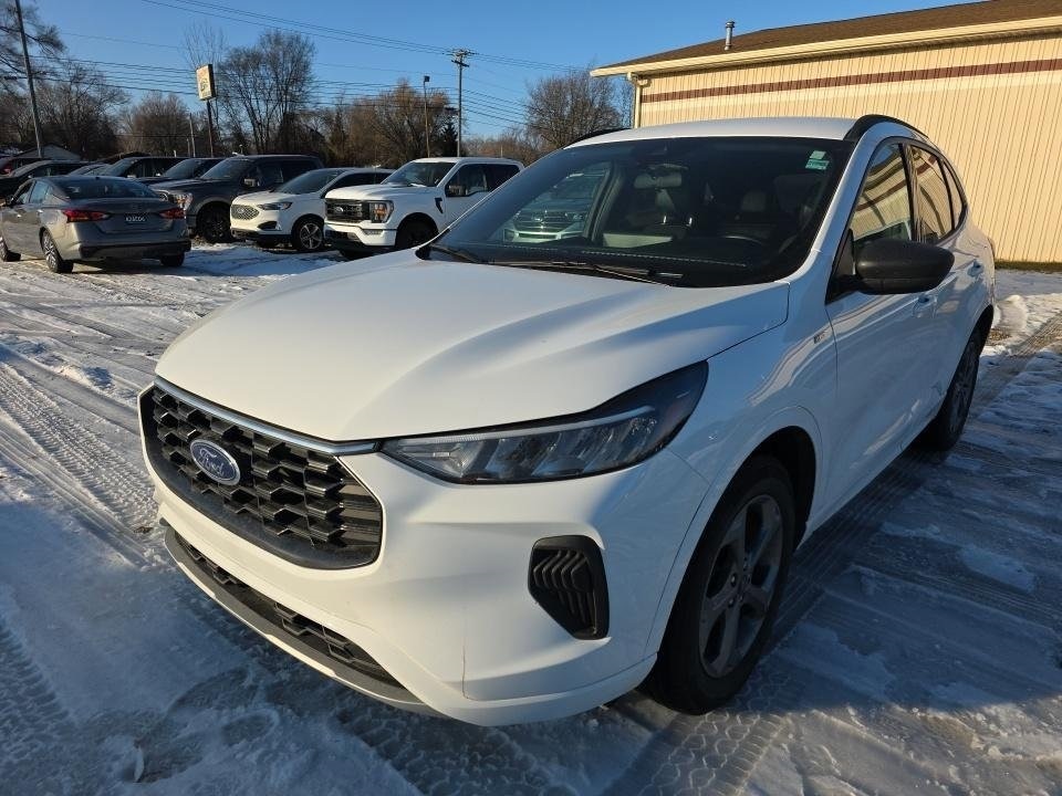 2023 Ford Escape ST-Line's photo