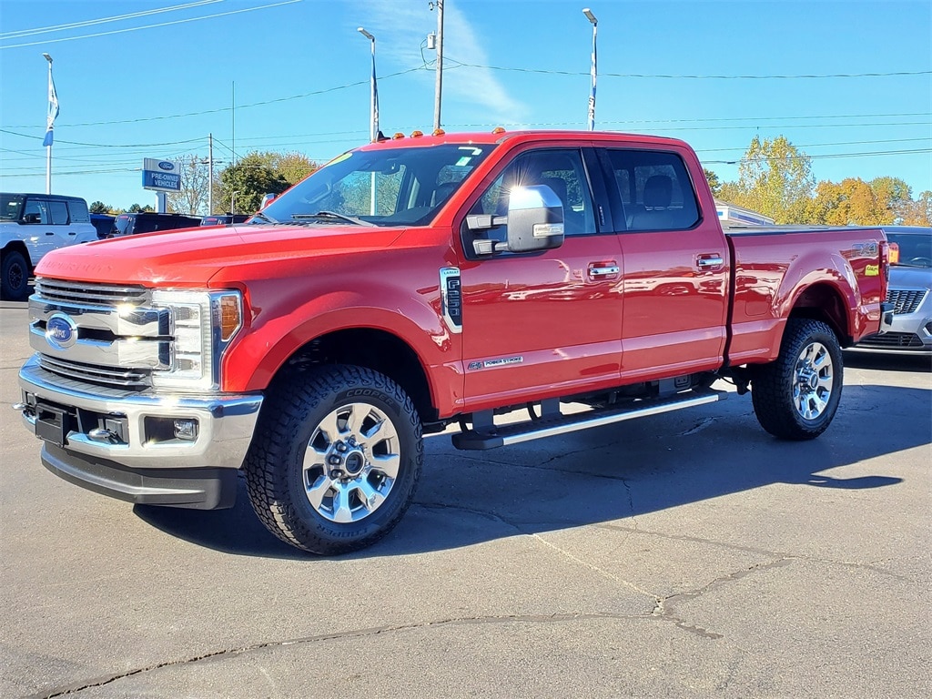 Used 2019 Ford F-250SD Lariat Truck