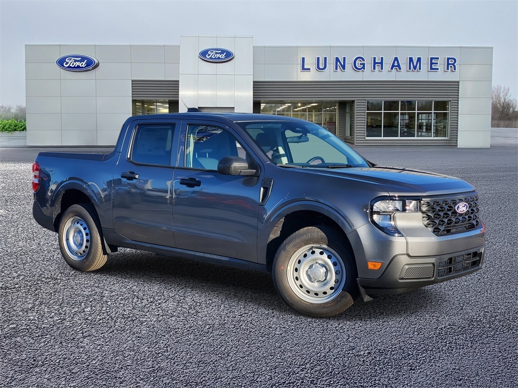 2025 Ford Maverick XL's photo