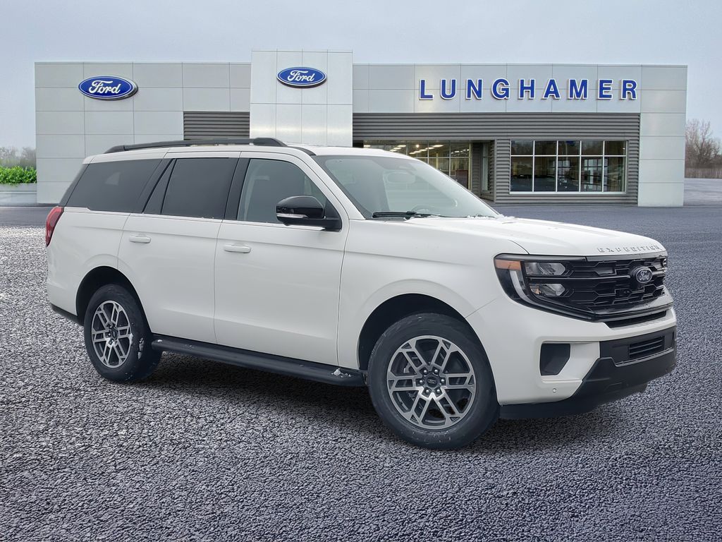2026 Ford Expedition Active 4x4's photo