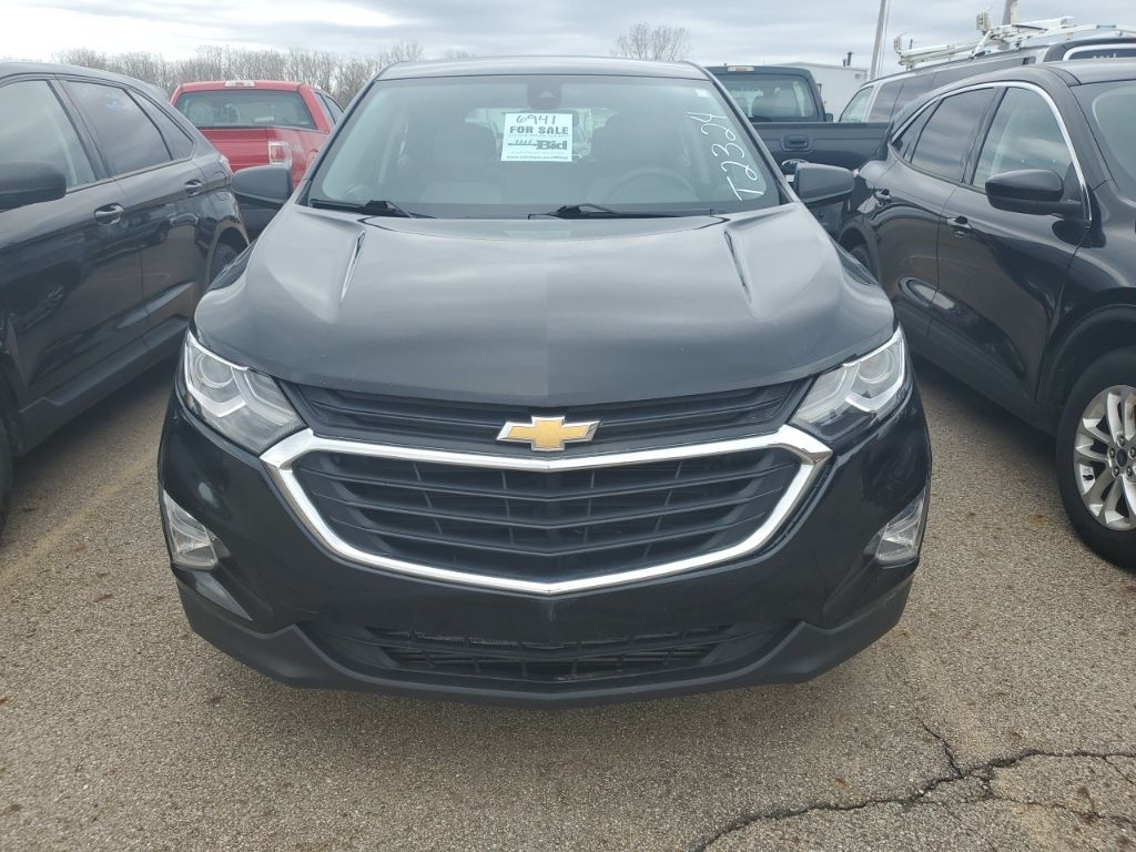 Used 2020 Chevrolet Equinox LS with VIN 2GNAXHEV6L6256262 for sale in Owosso, MI