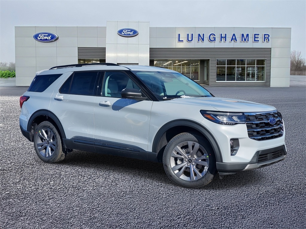 2026 Ford Explorer Active's photo