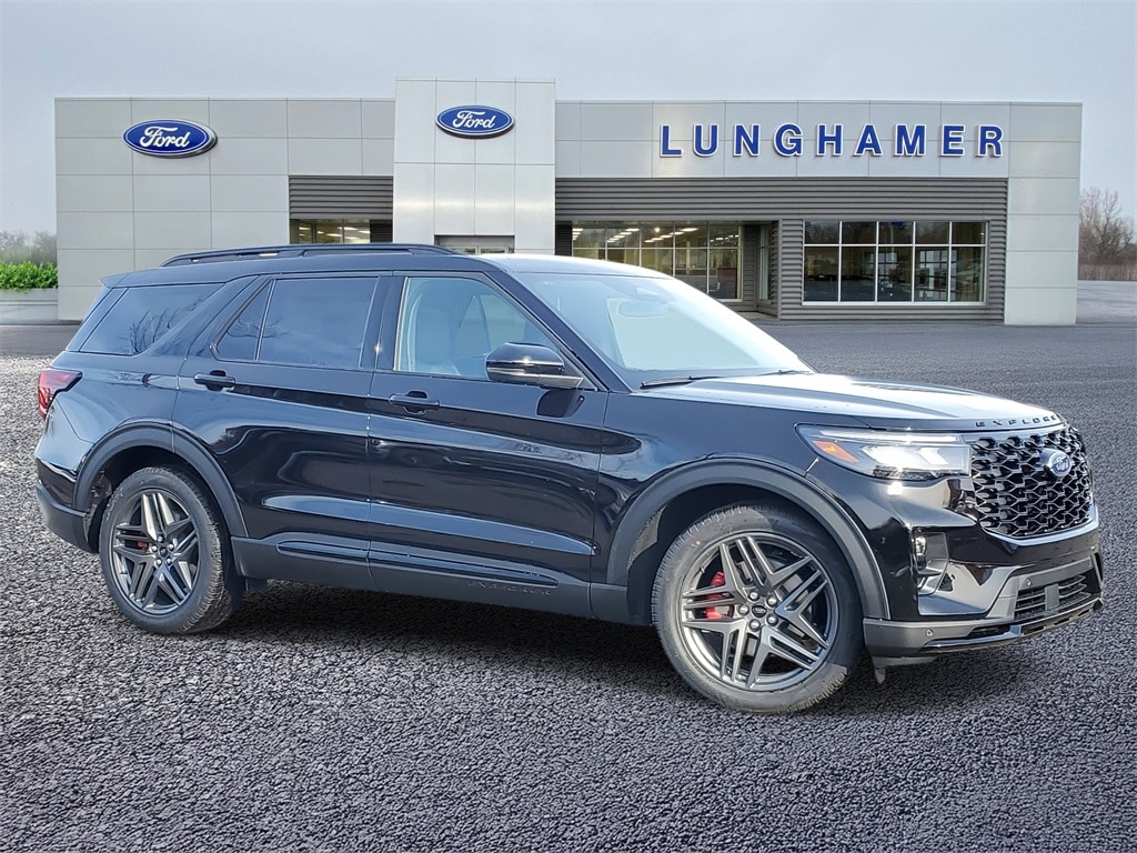 2026 Ford Explorer ST's photo