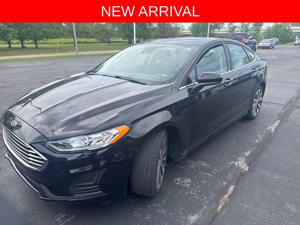 2020 Ford Fusion SE AWD's photo