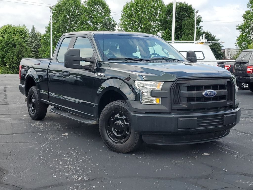 Used 2015 Ford F-150 XL with VIN 1FTEX1CF7FFA76005 for sale in Owosso, MI