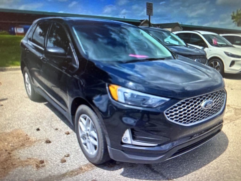 2024 Ford Edge SEL AWD's photo