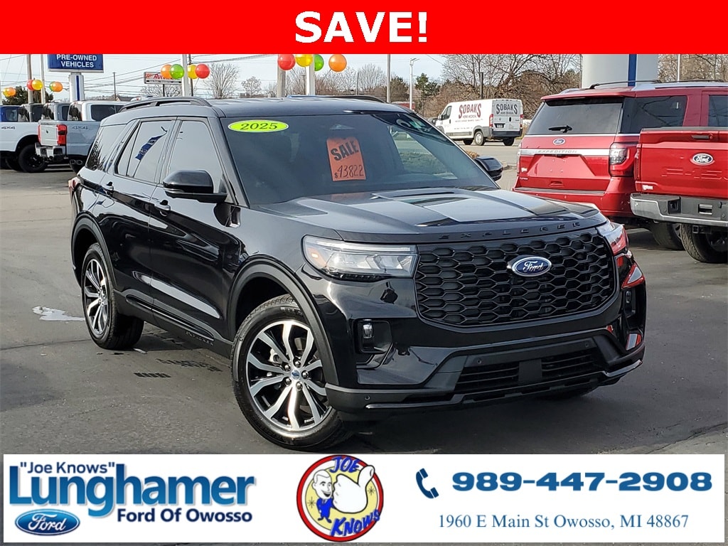 Used 2025 Ford Explorer ST-Line SUV