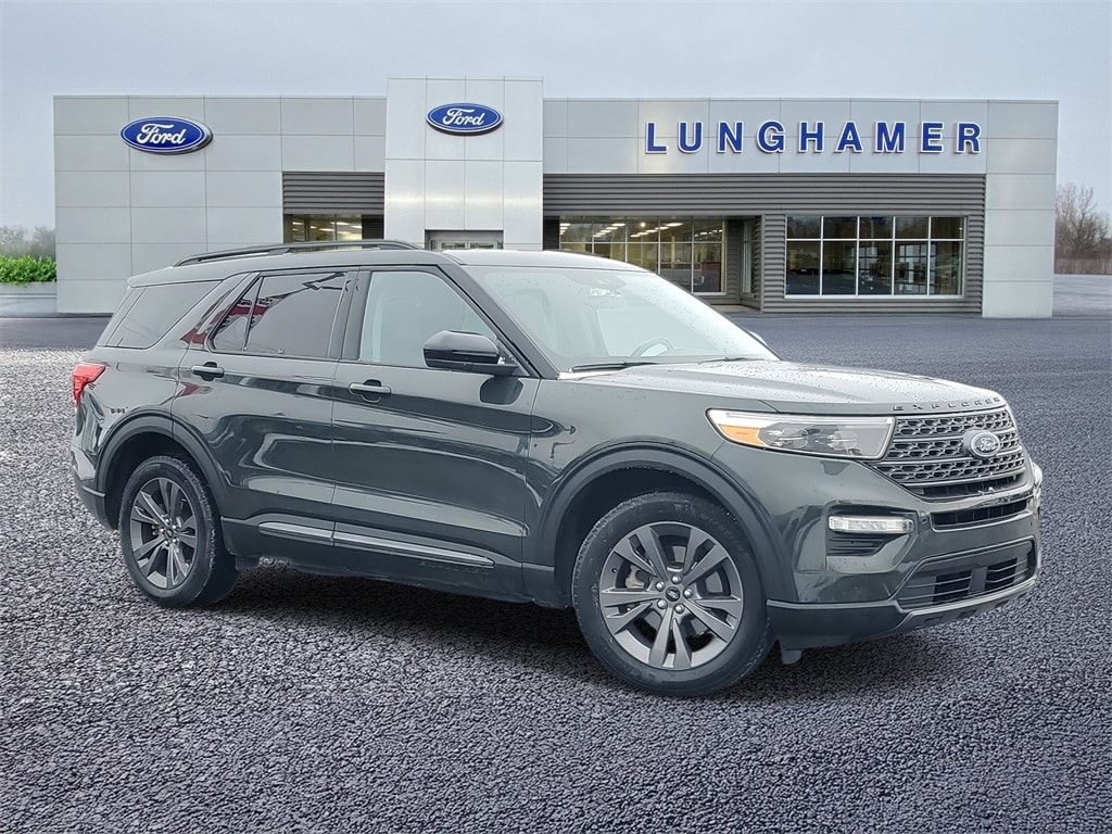 2023 Ford Explorer XLT's photo