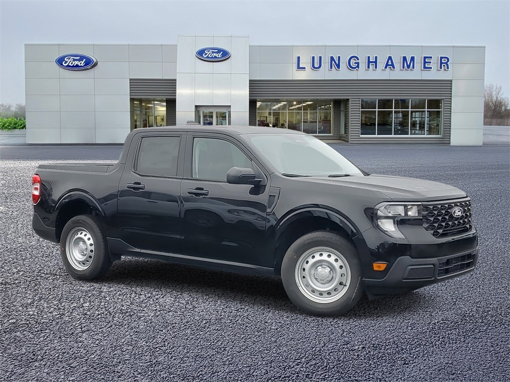 2025 Ford Maverick XL's photo