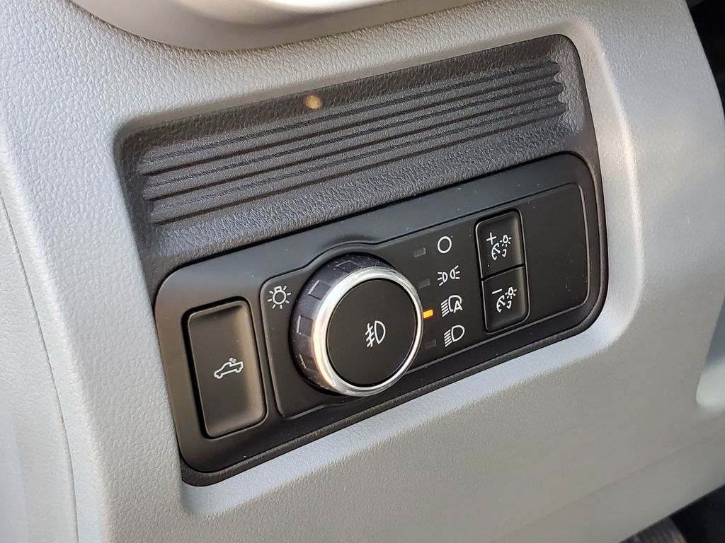 2025 Ford F-250 Super Duty XL - Photo 11