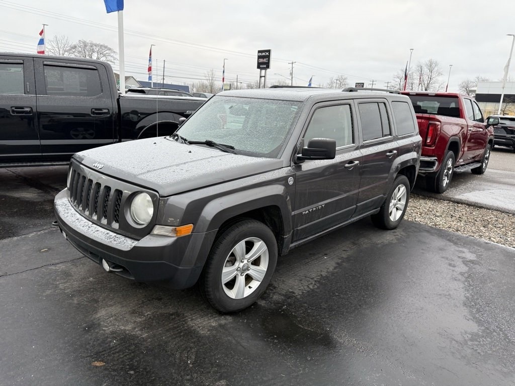 2014 Jeep Patriot Latitude's photo