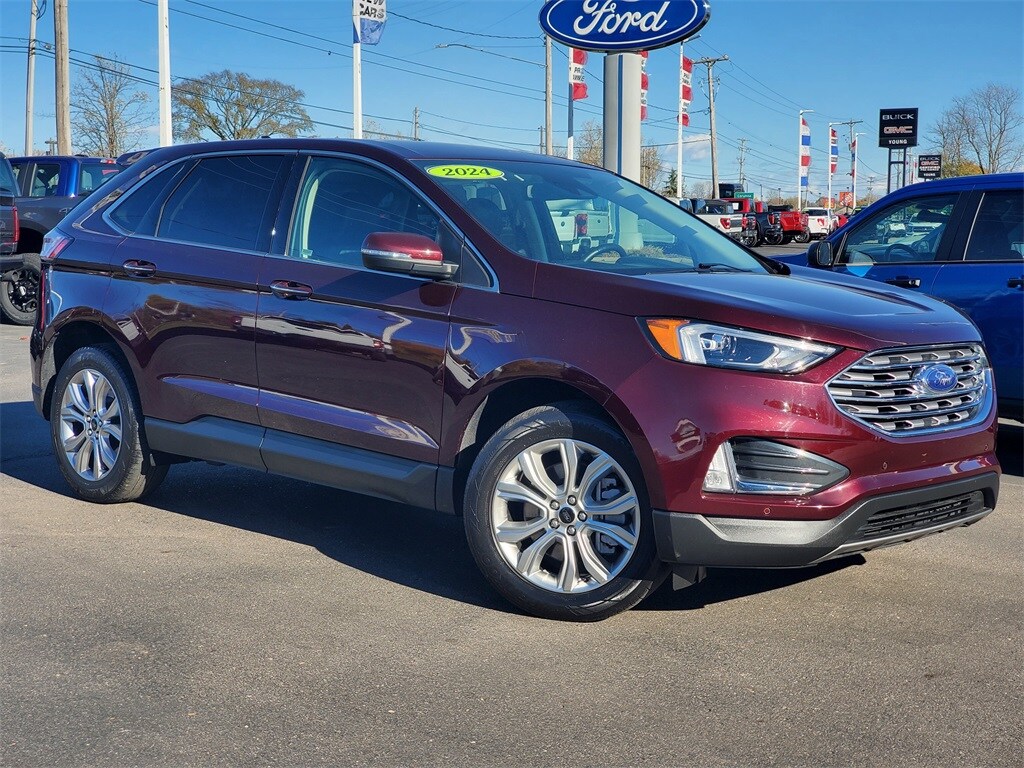 Used 2024 Ford Edge Titanium SUV