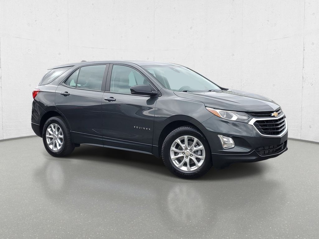 Used 2020 Chevrolet Equinox LS with VIN 2GNAXHEV4L6234115 for sale in Owosso, MI