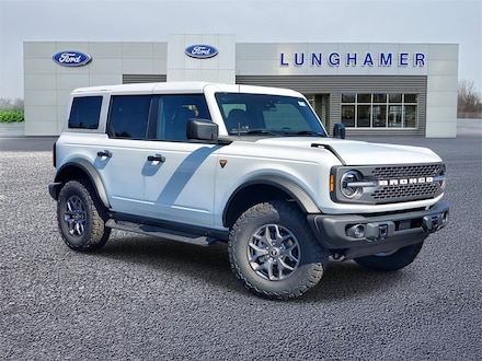 2025 Ford Bronco Badlands SUV