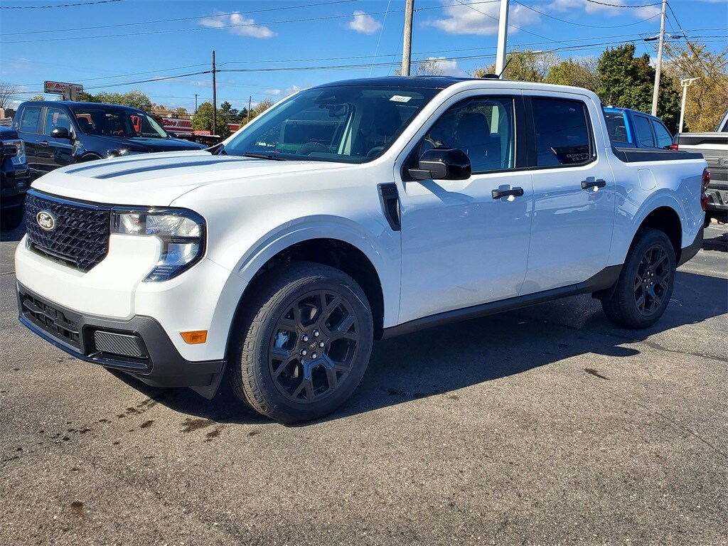 New 2025 Ford Maverick XLT Truck