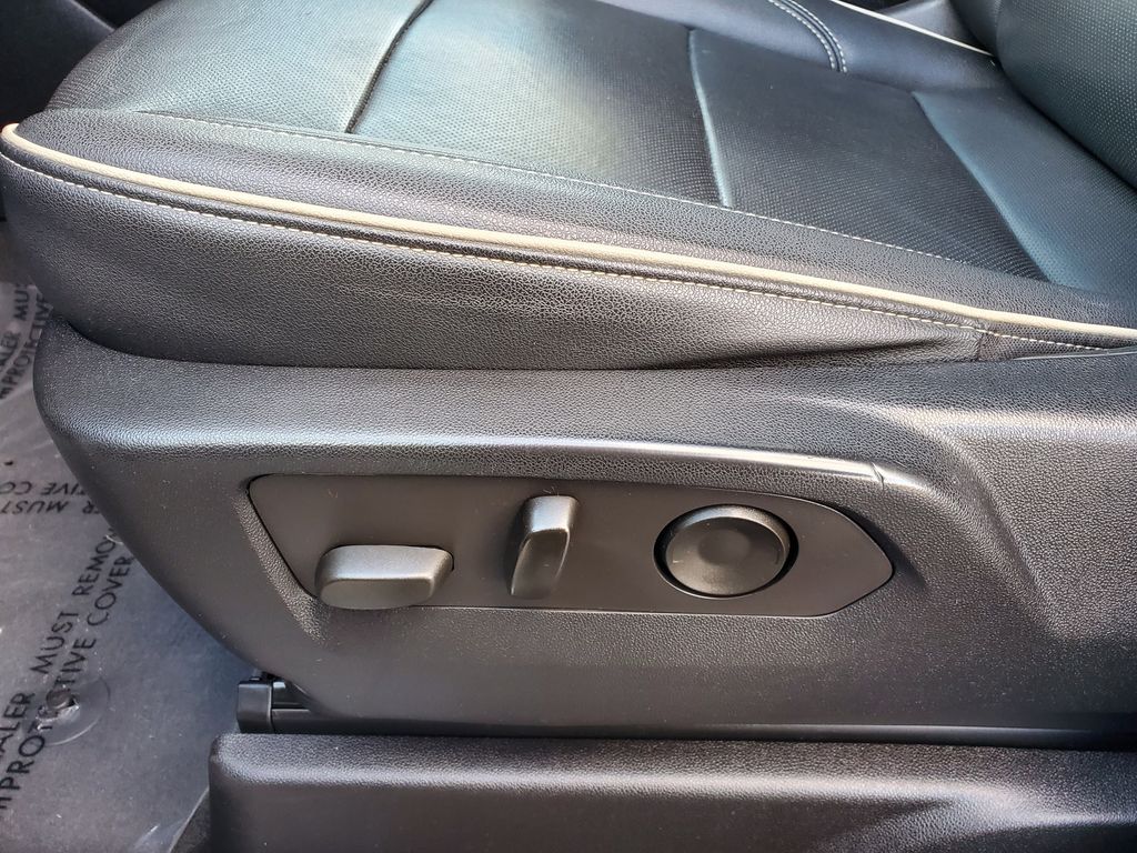 2022 Chevrolet Tahoe Premier - Photo 11