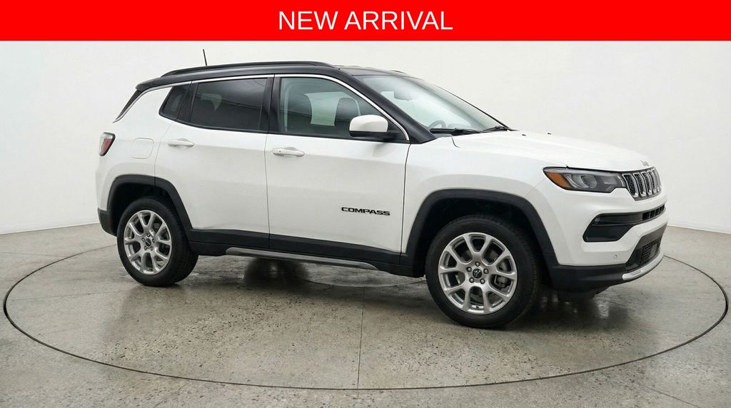 2025 Jeep Compass Limited 4X4's photo