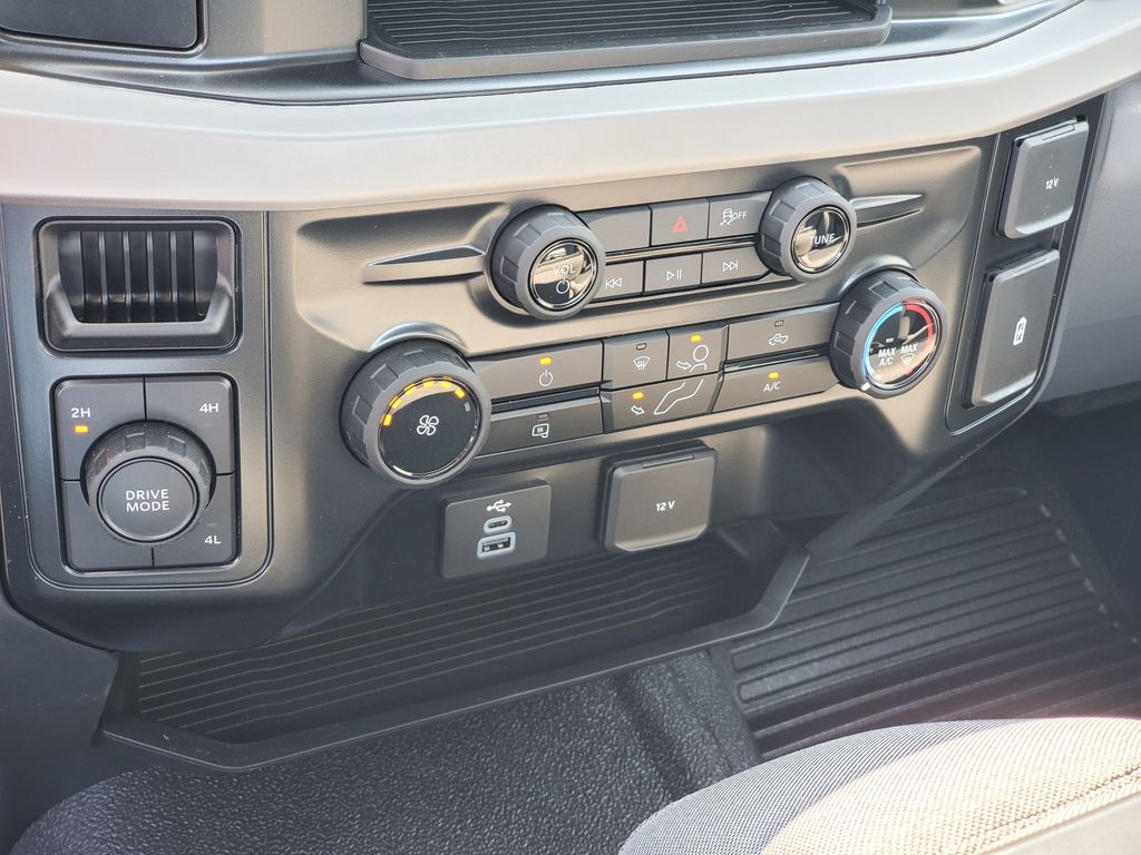 2026 Ford F-350 Super Duty XL - Photo 19