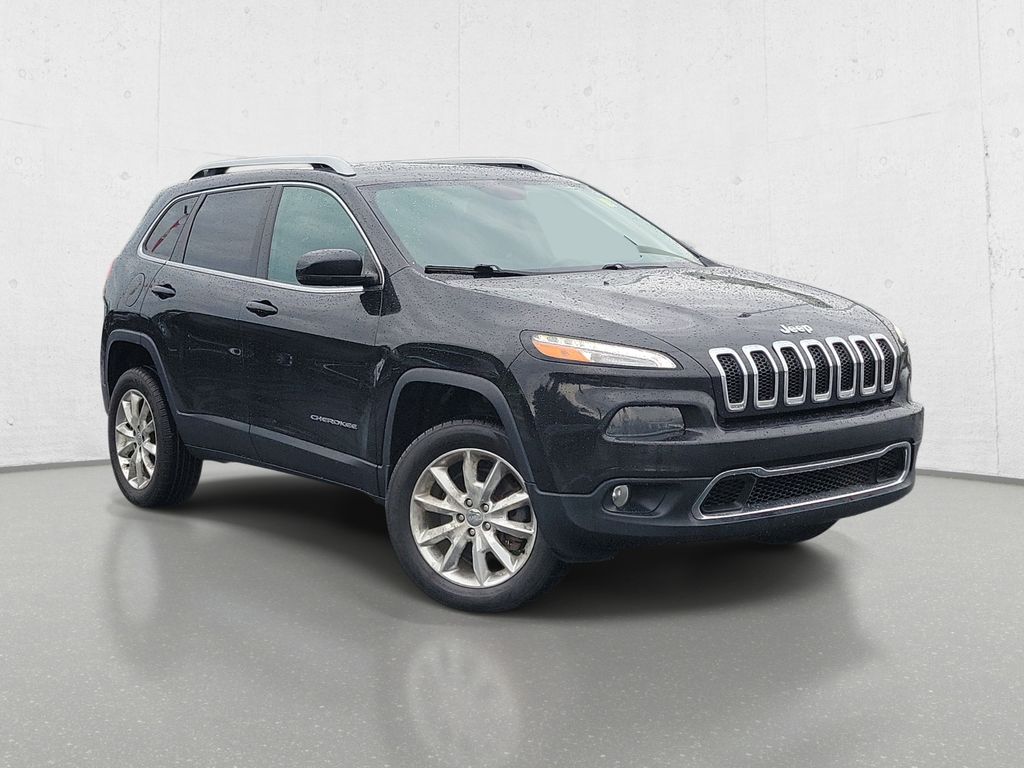 Used 2015 Jeep Cherokee Limited with VIN 1C4PJMDS5FW509036 for sale in Owosso, MI