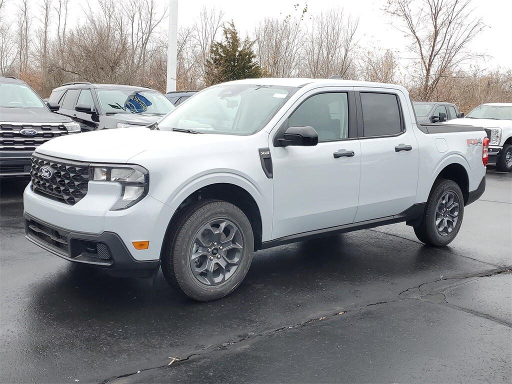 New 2025 Ford Maverick XLT Truck