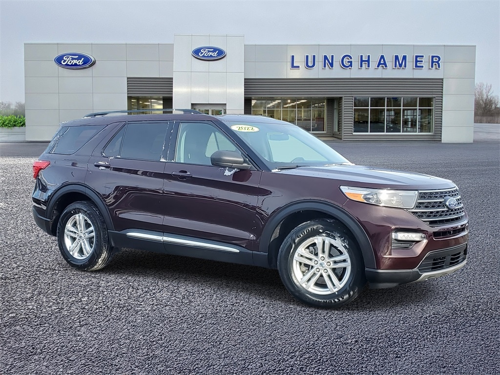2022 Ford Explorer XLT's photo