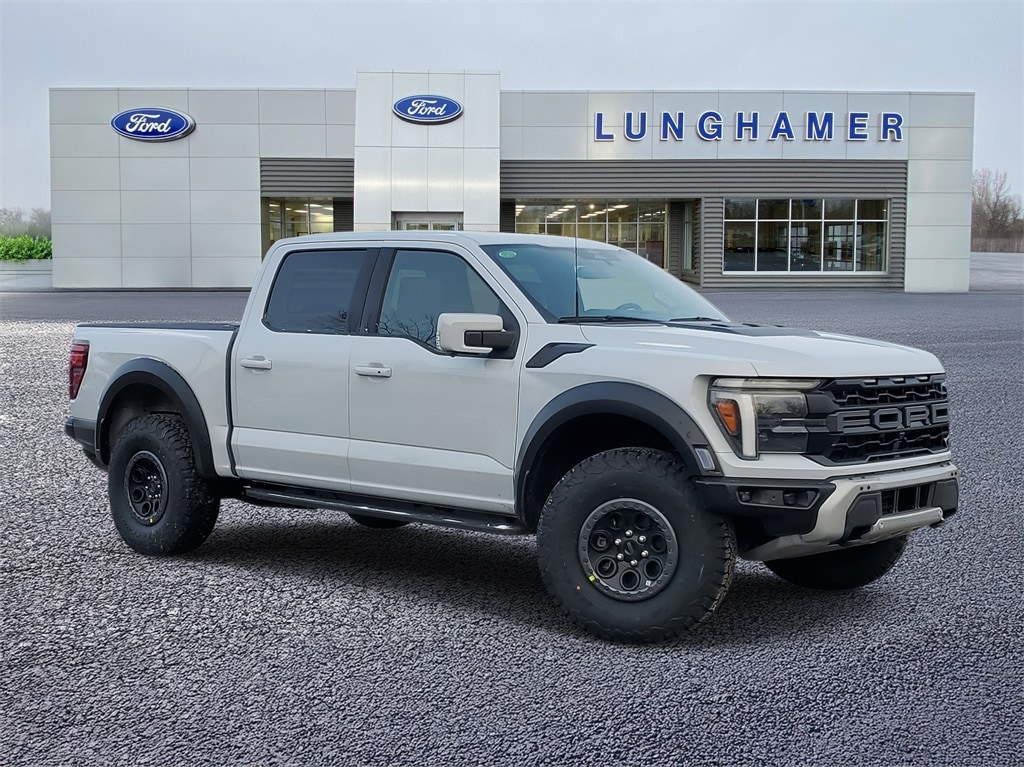 2025 Ford F-150 Raptor's photo