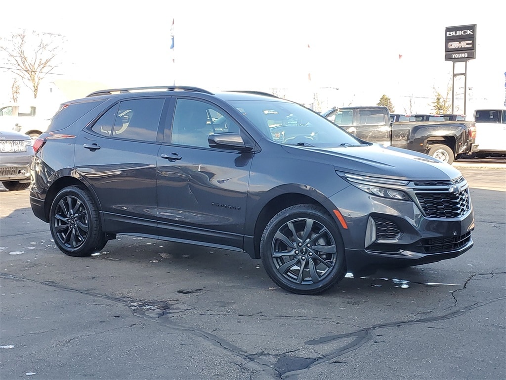 2023 Chevrolet Equinox RS's photo